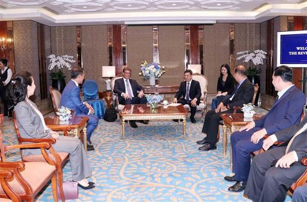 En el encuentro (Foto: VNA) En el encuentro (Foto: VNA)