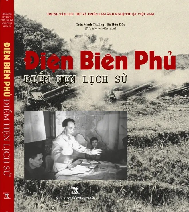 El libro de fotografía “Dien Bien Phu - Diem hen lich su” (Foto: VNA) El libro de fotografía “Dien Bien Phu - Diem hen lich su” (Foto: VNA)