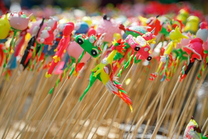 Los modelos nuevos y tradicionales de To He brindan muchas opciones a los niños.