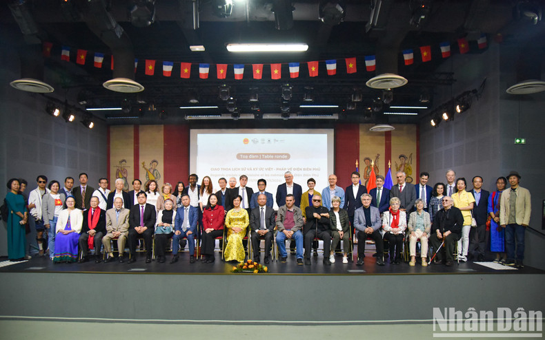 Delegados en el evento (Foto: Nhan Dan)