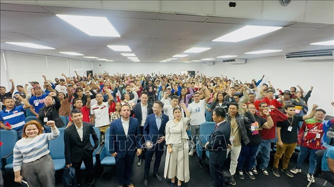 En el encuentro entre los jóvenes de Vietnam y Venezuela. (Foto: VNA) En el encuentro entre los jóvenes de Vietnam y Venezuela. (Foto: VNA)
