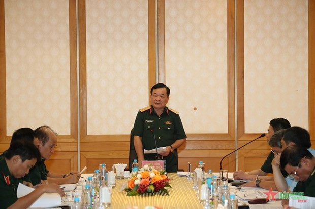 El coronel general Hoang Xuan Chien en la sesión de trabajo (Foto: qdnd.vn) El coronel general Hoang Xuan Chien en la sesión de trabajo (Foto: qdnd.vn)