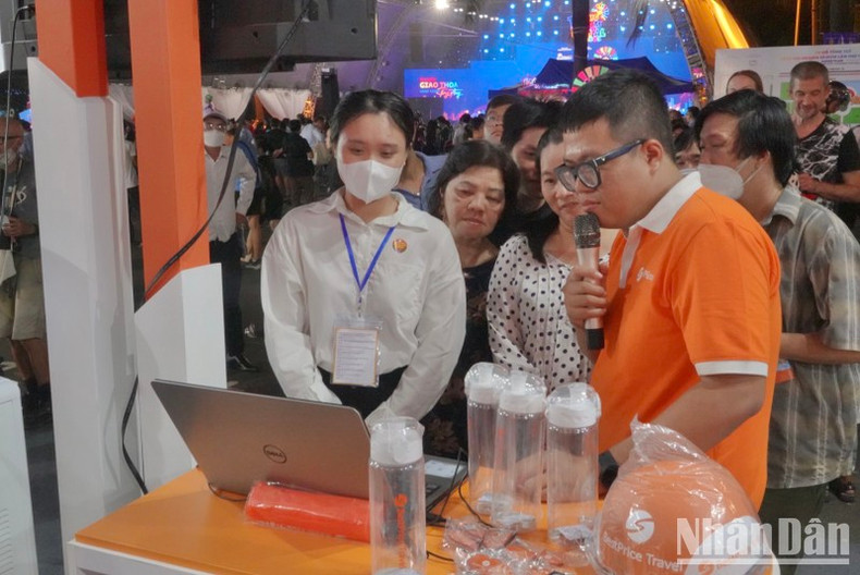 Muchas promociones atractivas en el evento.