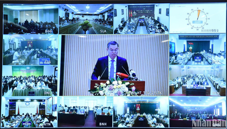 La conferencia se celebra en línea con conexiones por videoconferencia a 63 provincias y ciudades del país. La conferencia se celebra en línea con conexiones por videoconferencia a 63 provincias y ciudades del país.