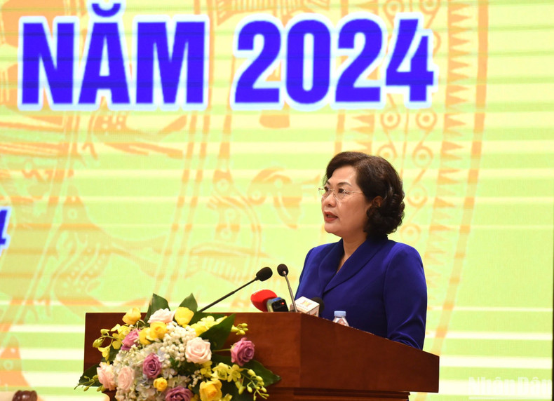 La gobernadora del Banco Estatal de Vietnam, Nguyen Thi Hong. La gobernadora del Banco Estatal de Vietnam, Nguyen Thi Hong.