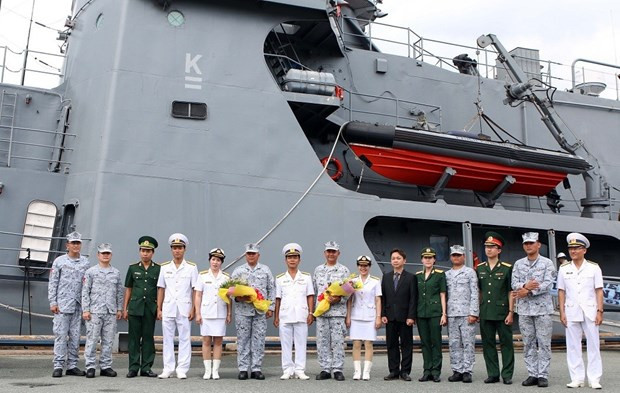 El buque de guerra BRP Ramon Alcaraz (FF16) de Filipinas visita Vietnam del 7-10 de septiembre de 2019. (Fotografía: VNA) El buque de guerra BRP Ramon Alcaraz (FF16) de Filipinas visita Vietnam del 7-10 de septiembre de 2019. (Fotografía: VNA)