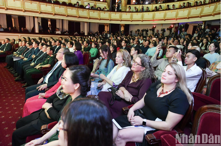 Escena del evento (Foto: Thanh Dat) Escena del evento (Foto: Thanh Dat)