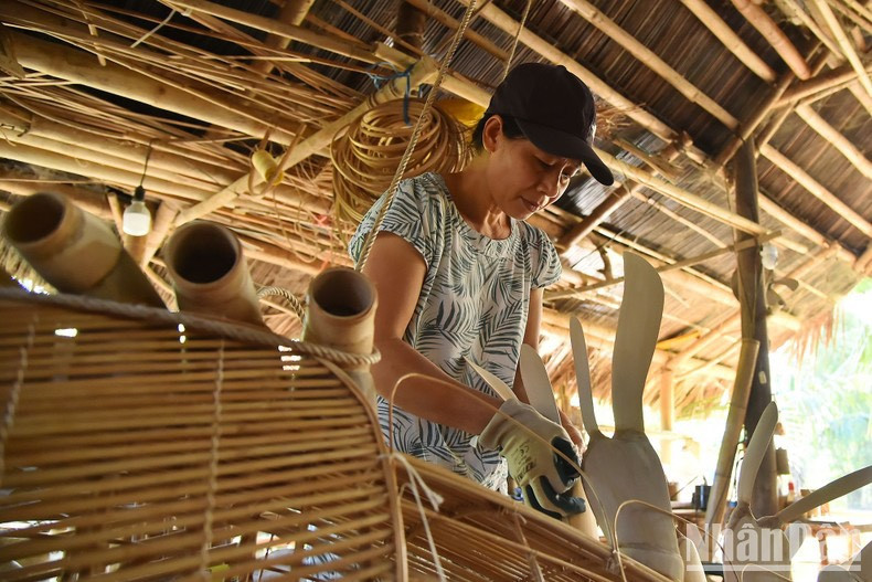 El bambú es un material de futuro, pues es reutilizable, seguro y sostenible. El bambú es un material de futuro, pues es reutilizable, seguro y sostenible.