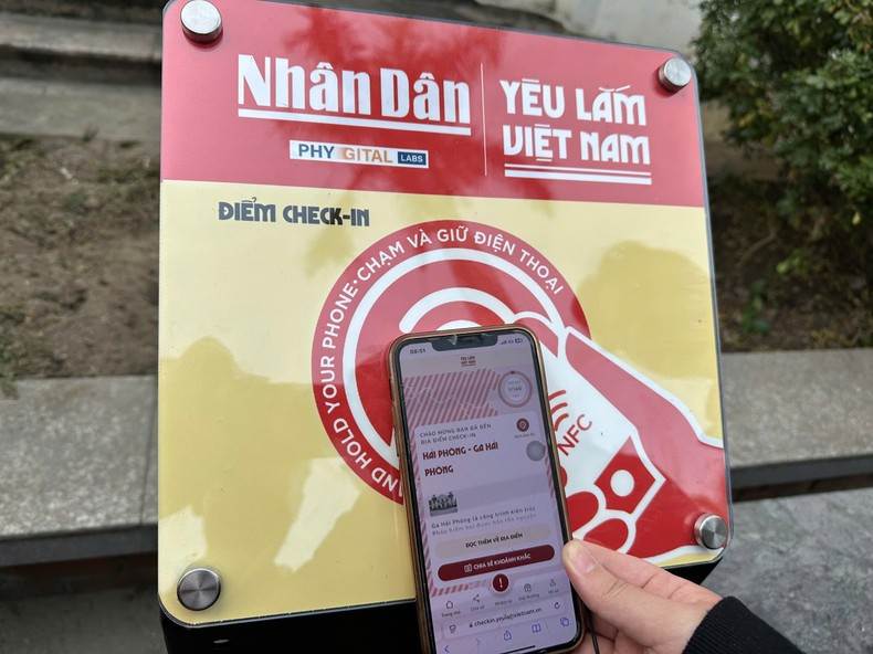 Placa de chip NFC. Placa de chip NFC.