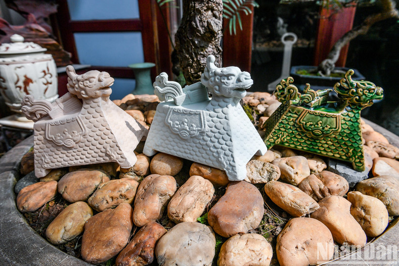 El modelo del caballo dragón en la Ciudadela Imperial y los mausoleos de los reyes de la dinastía Nguyen, en la capital antigua de Hue.