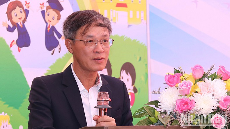 El encargado de negocios de la Embajada de Vietnam en Laos, Phan Minh Chien, habla en la cita El encargado de negocios de la Embajada de Vietnam en Laos, Phan Minh Chien, habla en la cita