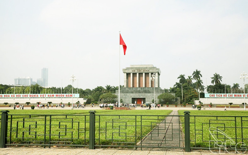 El Mausoleo de Ho Chi Minh (Foto: vietnamtourism.gov.vn) El Mausoleo de Ho Chi Minh (Foto: vietnamtourism.gov.vn)
