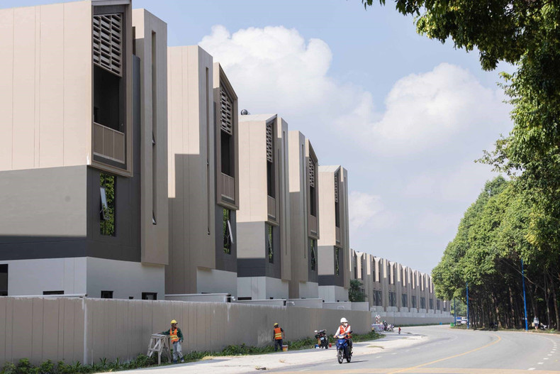 Se construyen amplias y modernas zonas residenciales en la Ciudad Nueva de Binh Duong. Se construyen amplias y modernas zonas residenciales en la Ciudad Nueva de Binh Duong.