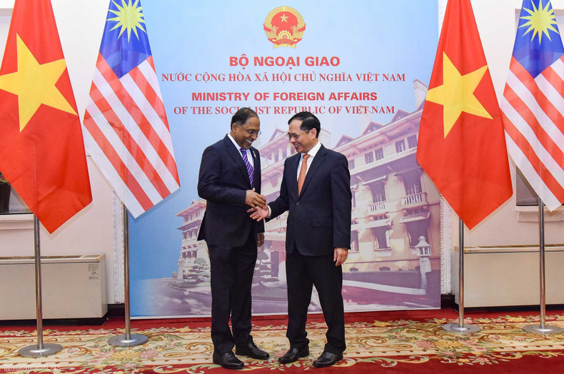 Los dos cancillers en el acto Los dos cancillers en el acto