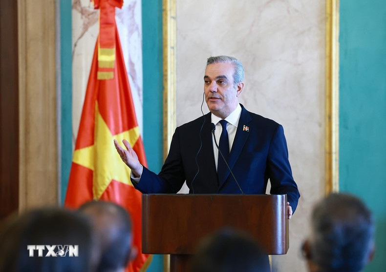 El presidente de la República Dominicana, Luis Abinader Corona, interviene en la conferencia. El presidente de la República Dominicana, Luis Abinader Corona, interviene en la conferencia.