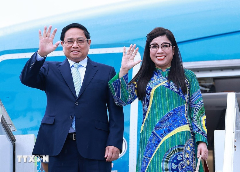 El primer ministro vietnamita, Pham Minh Chinh, y su esposa inician su visita para asistir a la Cumbre del G20 en la ciudad brasileña de Río de Janeiro.