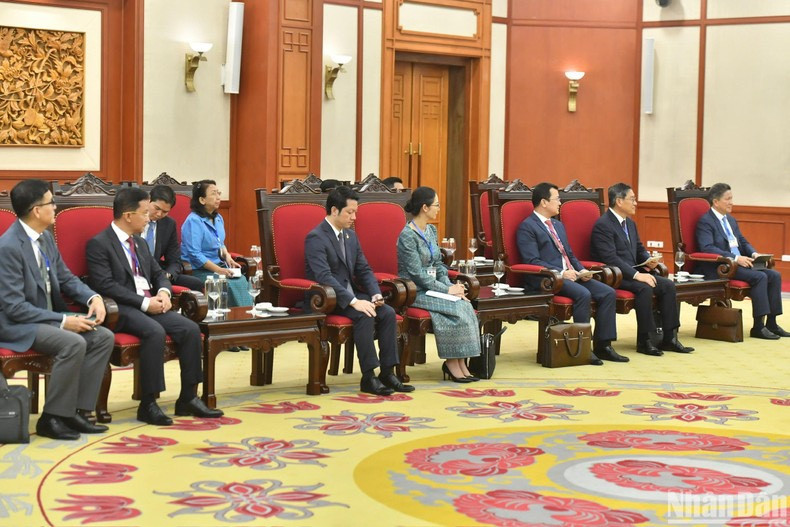 Delegación de alto nivel de Camboya.