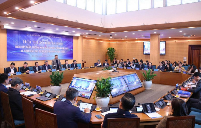 Un foro científico para promover el crecimiento económico, organizado por el Comité Popular de Hanoi (Foto: baodautu.vn) Un foro científico para promover el crecimiento económico, organizado por el Comité Popular de Hanoi (Foto: baodautu.vn)