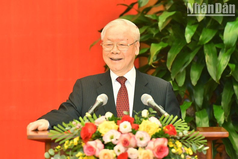 El secretario general del PCV, Nguyen Phu Trong, interviene en la cita. El secretario general del PCV, Nguyen Phu Trong, interviene en la cita.