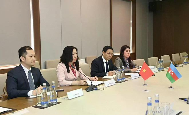 En el encuentro (Foto: baoquocte.vn) En el encuentro (Foto: baoquocte.vn)