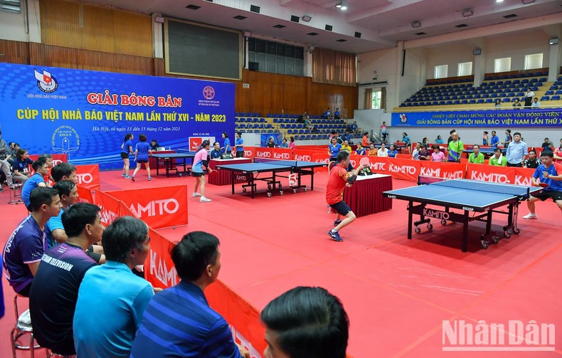 El torneo reúne a cerca de 200 atletas de 40 medios y asociaciones de periodistas del país, que compiten en 14 categorías. El torneo reúne a cerca de 200 atletas de 40 medios y asociaciones de periodistas del país, que compiten en 14 categorías.