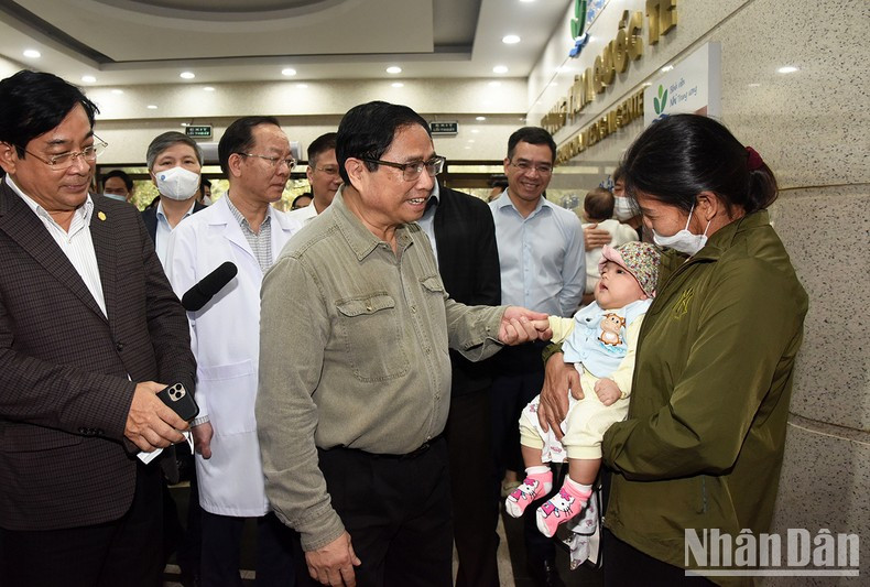 El dirigente luego pasa por el Hospital Central de Pediatría. El dirigente luego pasa por el Hospital Central de Pediatría.