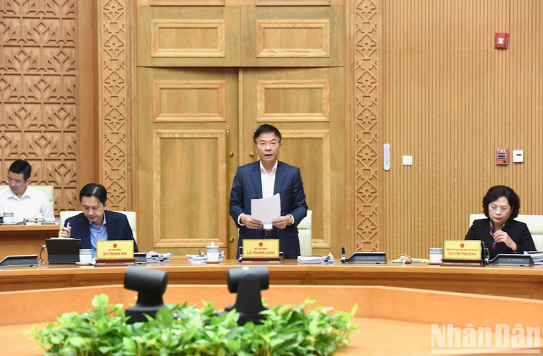 El ministro de Justicia, Le Thanh Long.