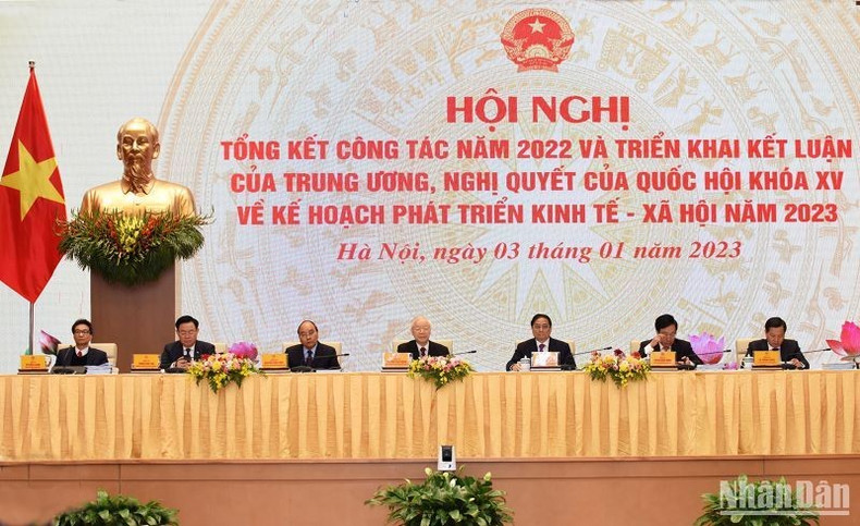 Máximos encargados del país participan en la cita.