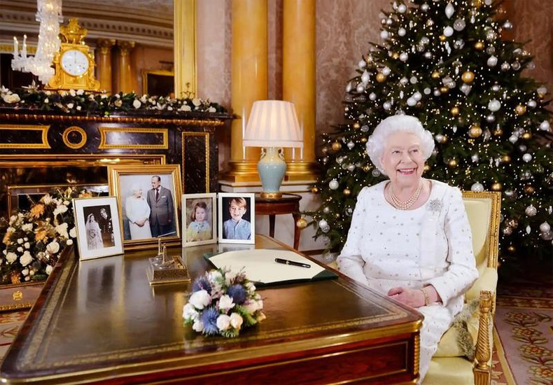 La reina en el Palacio de Buckingham, en 2017, después de grabar su emisión televisiva del Día de Navidad. (Fotografía: Reuters) La reina en el Palacio de Buckingham, en 2017, después de grabar su emisión televisiva del Día de Navidad. (Fotografía: Reuters)
