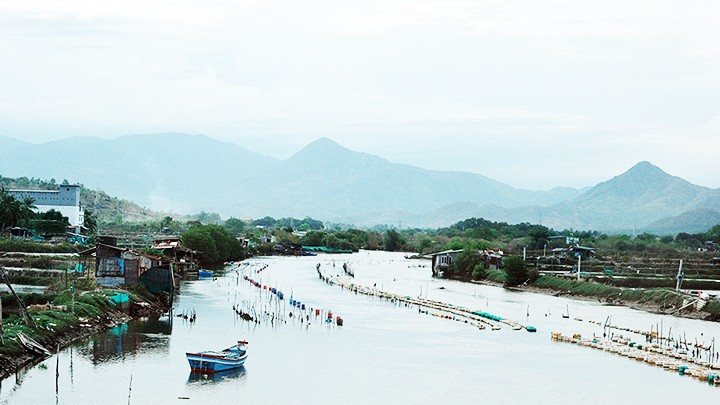Acuicultura en ríos. Acuicultura en ríos.