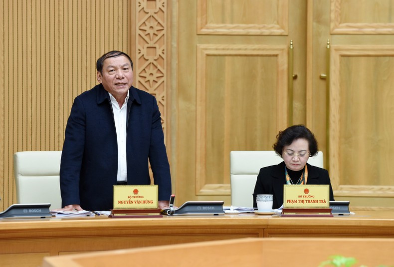 El ministro de Cultura, Deportes y Turismo, Nguyen Van Hung.