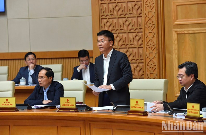 El ministro de Justicia, Le Thanh Long.