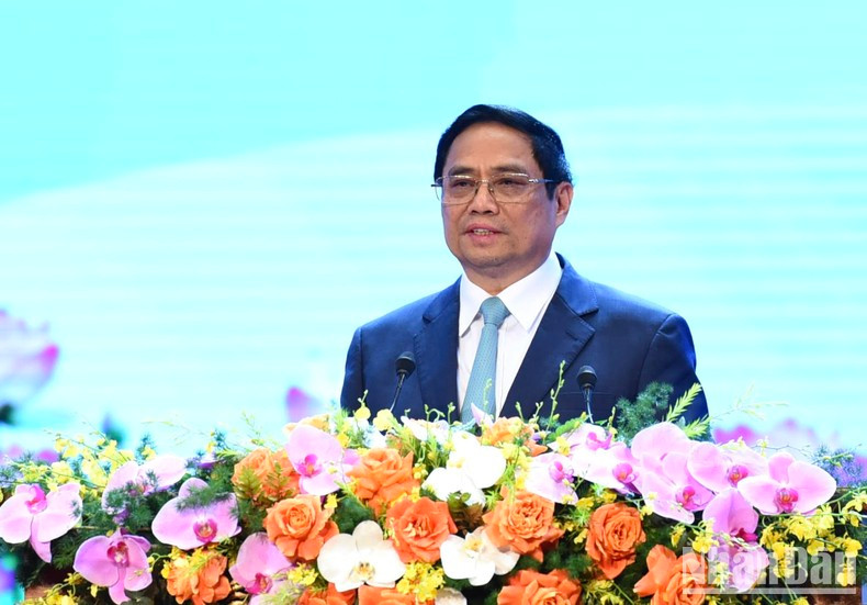 El primer ministro interviene en la cita.