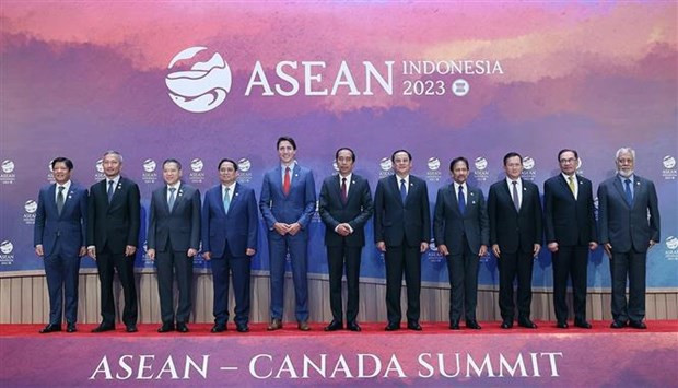 Jefes de delegaciones de países asistentes a la Cumbre Asean-Canadá. (Fotografía: VNA) Jefes de delegaciones de países asistentes a la Cumbre Asean-Canadá. (Fotografía: VNA)