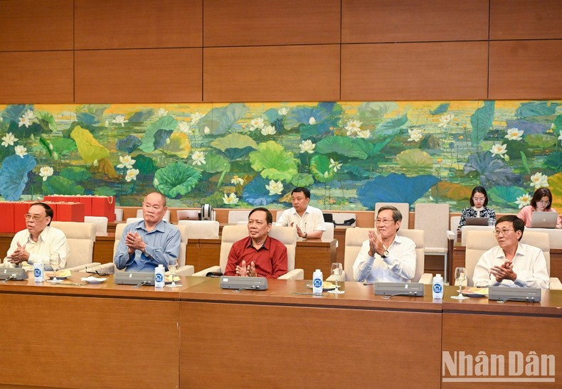 Miembros de la delegación.