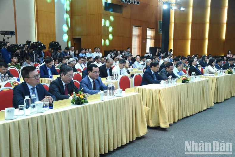 Delegados al evento. Delegados al evento.