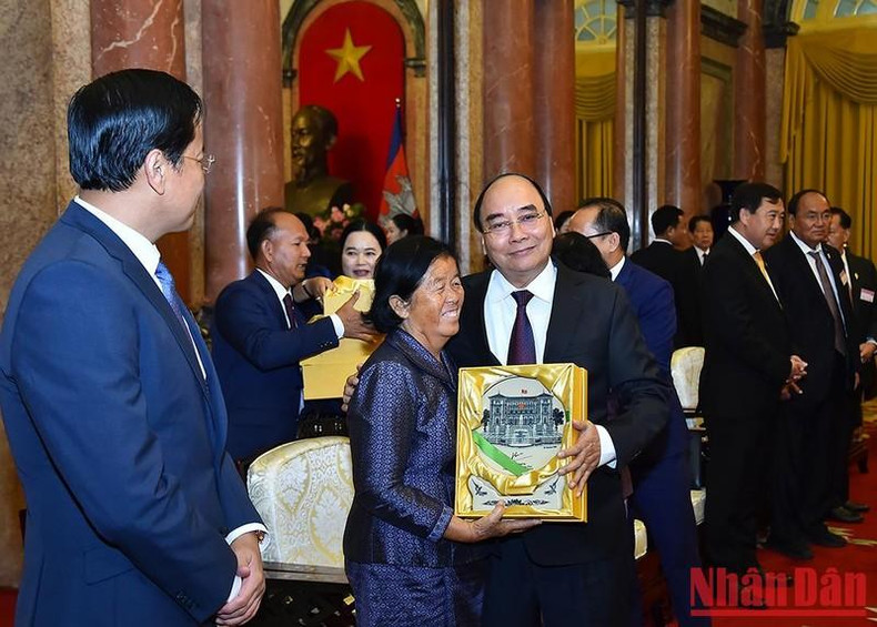Presidente de Vietnam recibe a titular de Asamblea Nacional de Camboya ảnh 9 Presidente de Vietnam recibe a titular de Asamblea Nacional de Camboya ảnh 9