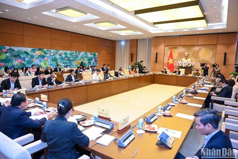 Panorama de la reunión, celebrada en la Casa Parlamentaria.