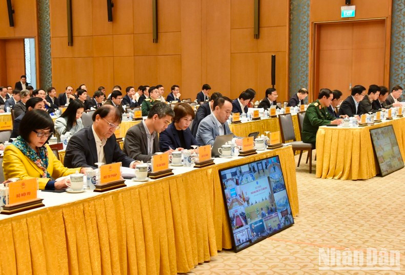 Delegados a la cita en Hanói. Delegados a la cita en Hanói.