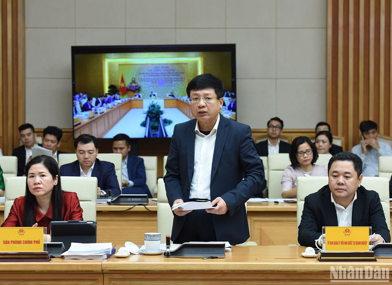 El vicepresidente del Comité Ho Sy Hung presentó un informe. El vicepresidente del Comité Ho Sy Hung presentó un informe.