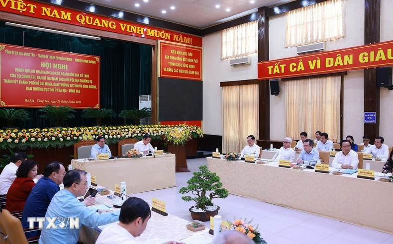 Panorama de la reunión.