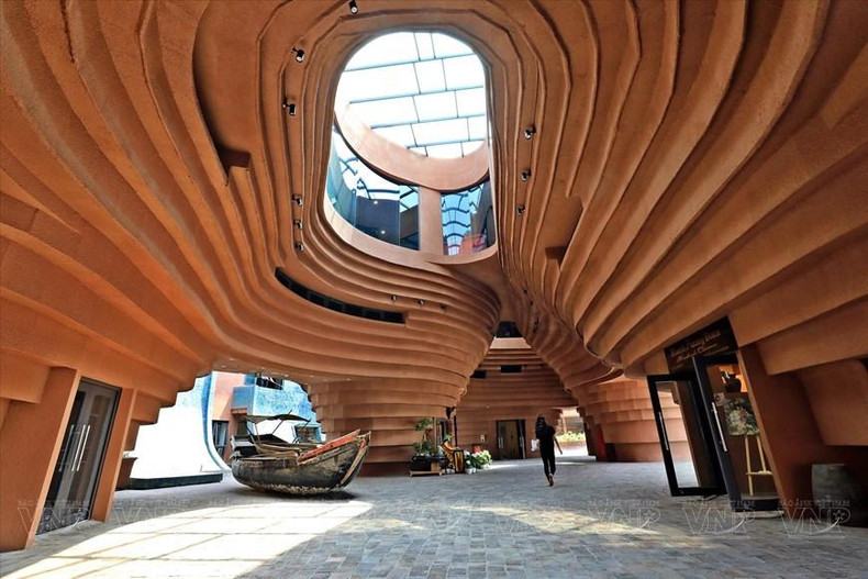 El Museo Cerámico de Bat Trang, nuevo parque de exhibición de productos cerámicos en la aldea alfarera homónima. (Fotografía: VNA)