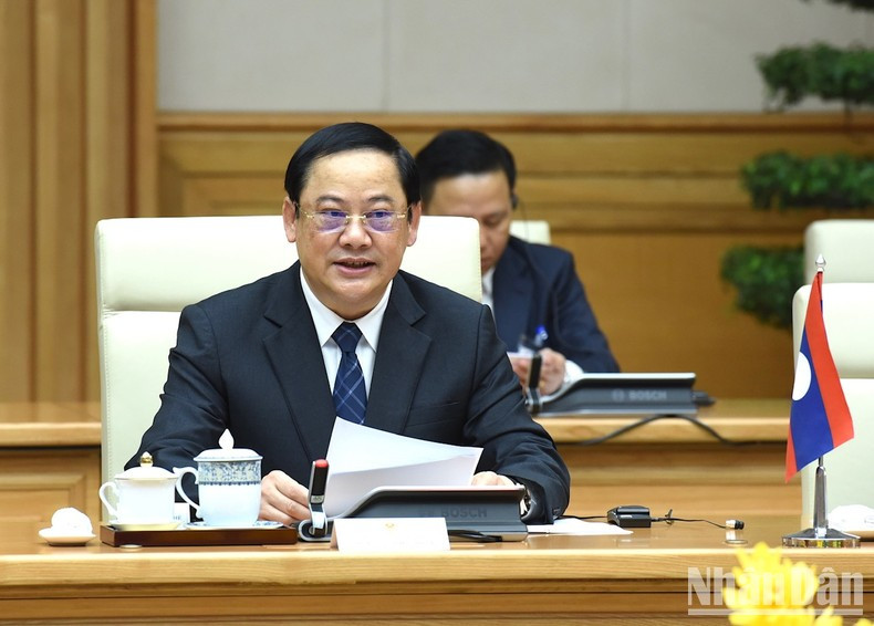 El jefe de Gobierno laosiano interviene. El jefe de Gobierno laosiano interviene.