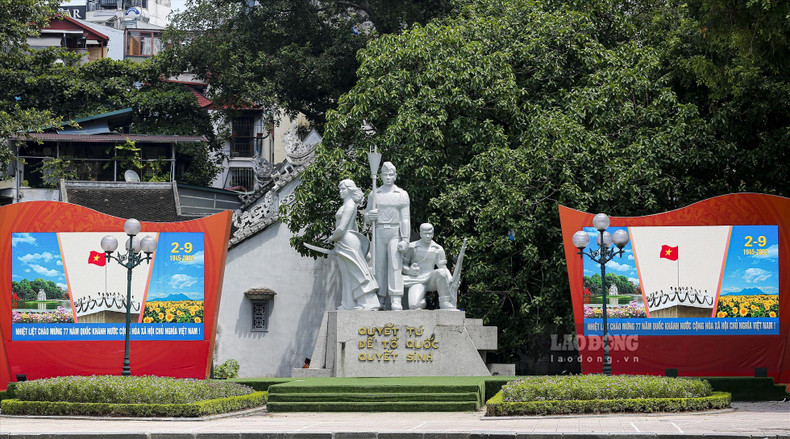 Su presencia en todos los rincones evoca a cualquiera los gloriosos años de la nación.