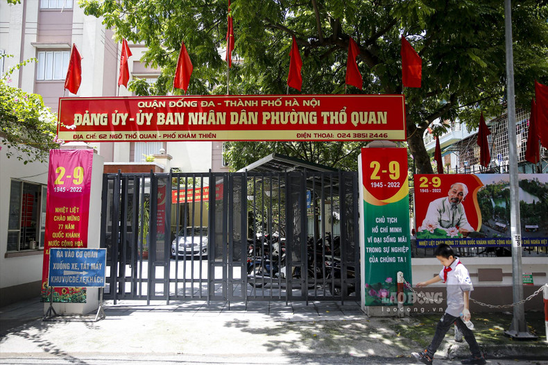 La actividad cumple una directriz del Comité Popular de Hanói sobre la colocación de esos productos divulgativos en las áreas urbanas, las instituciones públicas y los lugares de masiva concentración.