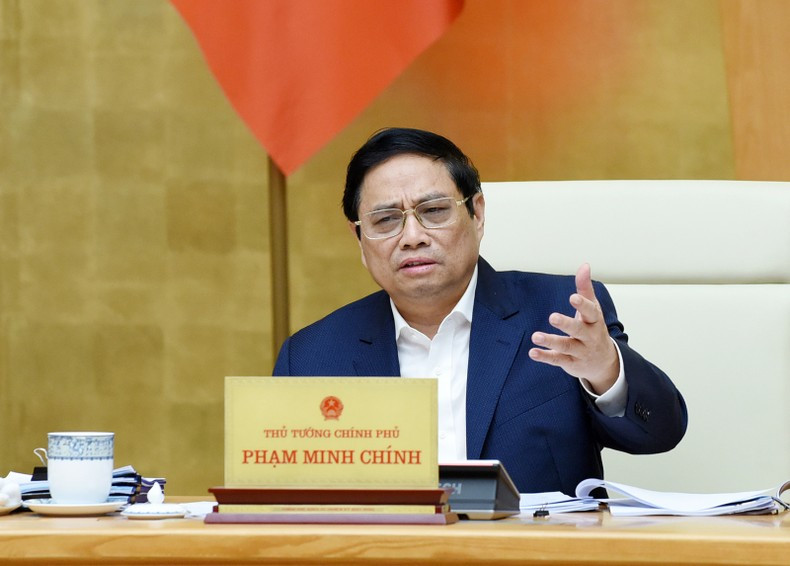 En su intervención, el premier reiteró que la redacción de leyes debe ser visionaria, innovadora y adherente a las directrices del Partido, la Asamblea Nacional y el Gobierno, así como cumplir el cronograma y la calidad exigidos.