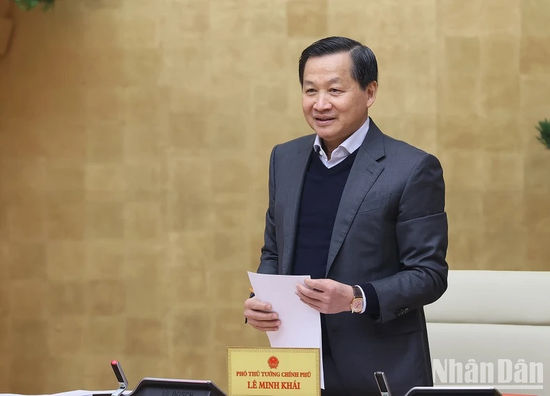 El vice primer ministro Le Minh Khai.