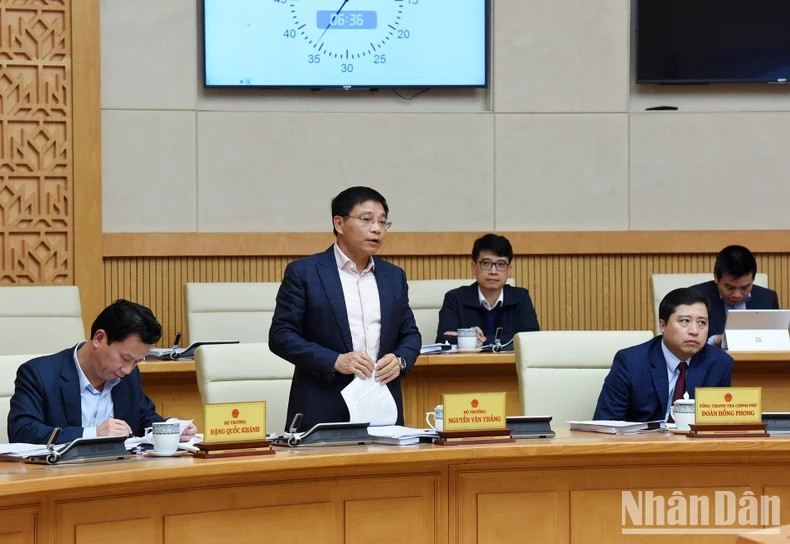 El ministro de Transporte, Nguyen Van Thang.