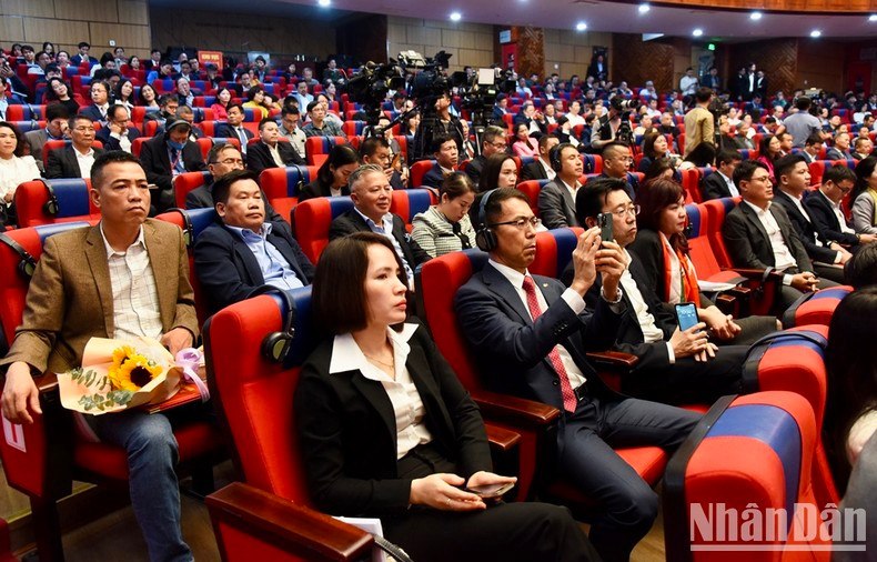 Delegados al acto. Delegados al acto.