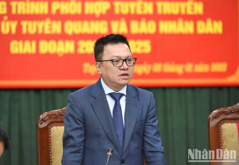 El compañero Le Quoc Minh interviene en el encuentro. (Fotografía: Nhan Dan) El compañero Le Quoc Minh interviene en el encuentro. (Fotografía: Nhan Dan)